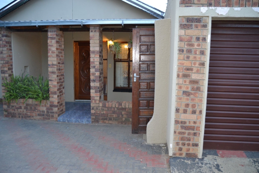 3 Bedroom Property for Sale in Blomanda Free State